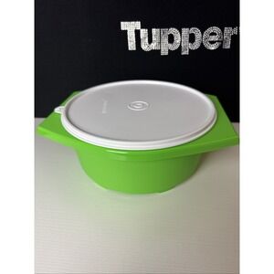 Tupperware Tortilla Keeper Green With White Seal 12 cup New